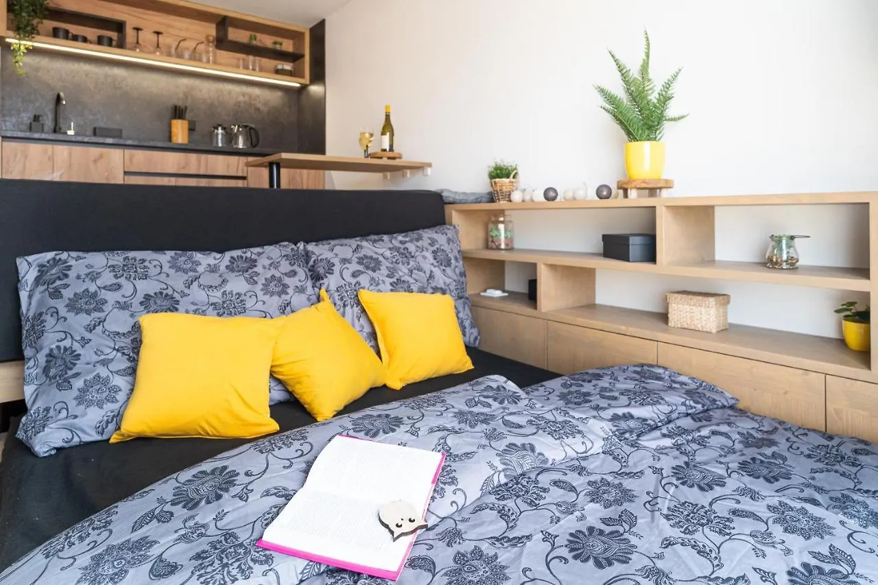 Birds Nest Apartment - Brno Center Czech Republic
