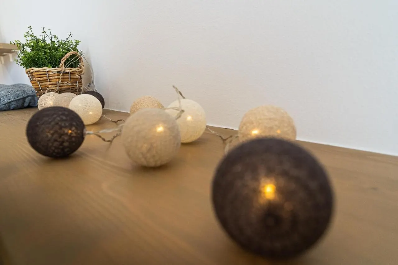 Birds Nest Apartment - Brno Center
